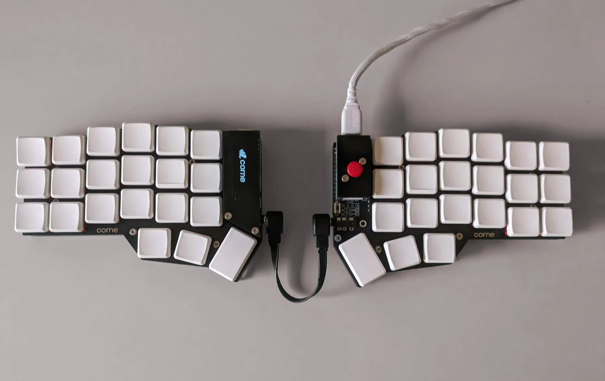 Teclado corne keyboard.