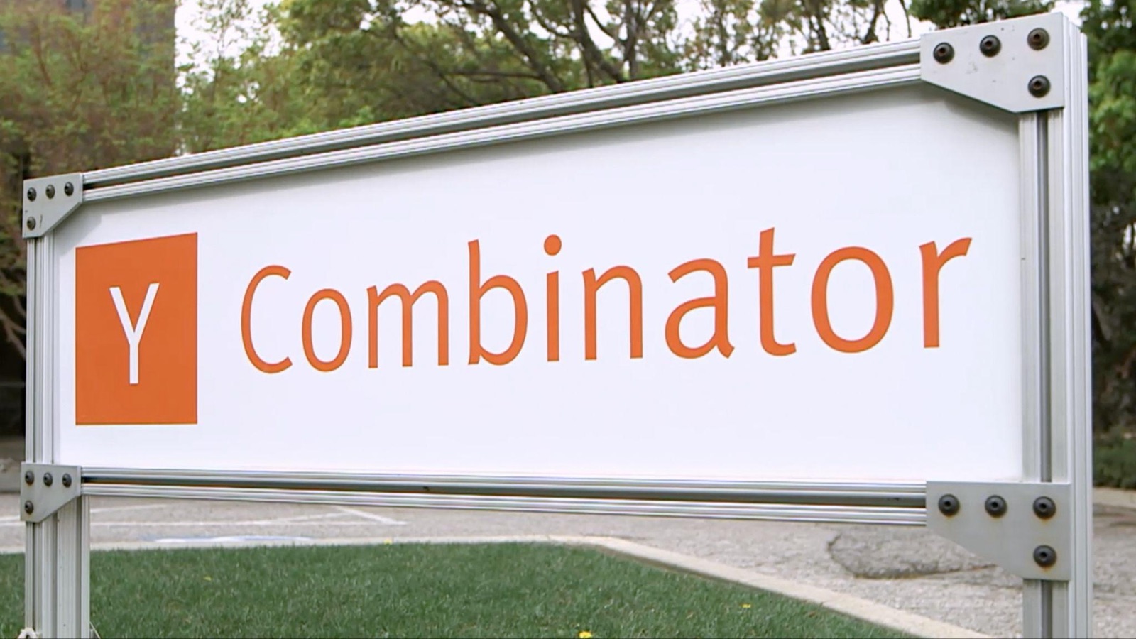 Y Combinator, la aceleradora de startups más exigente.